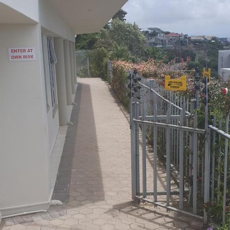 The White House Apartment Mossel Bay Exteriör bild