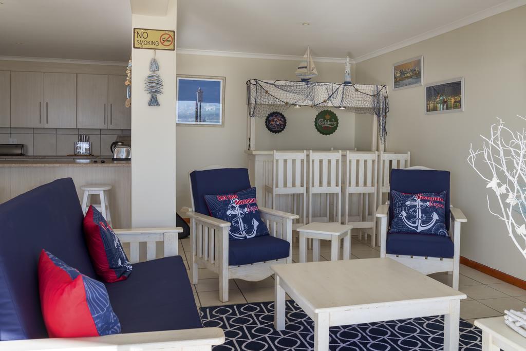 The White House Apartment Mossel Bay Exteriör bild