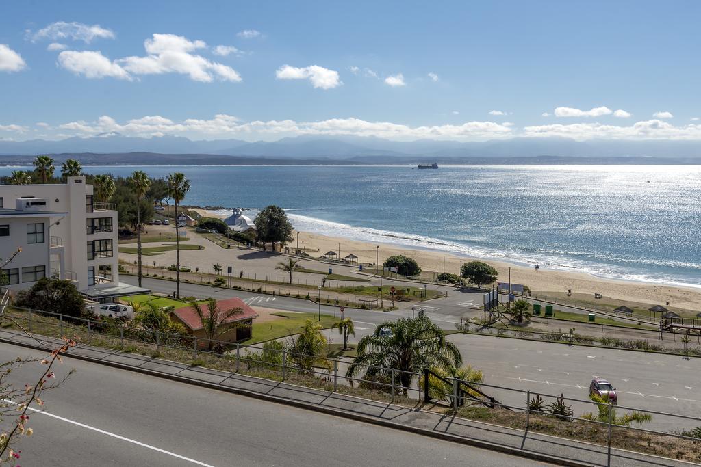 The White House Apartment Mossel Bay Exteriör bild